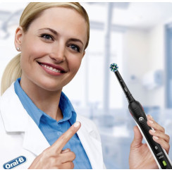 Електрична зубна щітка Braun Oral-B Pro2 2000 Cross Action Black Edition (D501.513.2BK)