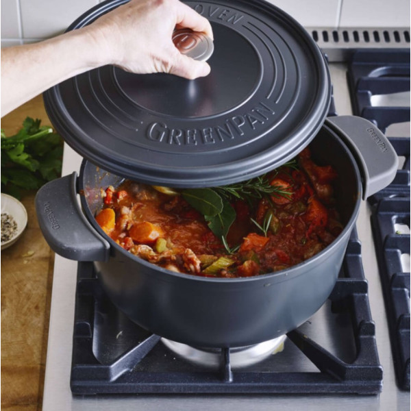 Каструля з кришкою GreenPan Featherweights, 22 см, 3,3 л з керамічним покриттям, чорний (CC005056-001)