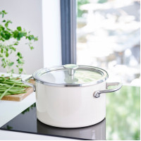 Каструля з кришкою KitchenAid Steel Core, 20 см, 3,7 л, мигдальний крем (CC003266-001)