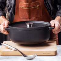 Гусятниця чавунна з кришкою KitchenAid Matte Oven-to-table, 30 см, 5,6 л, чорний (CC004900-001)