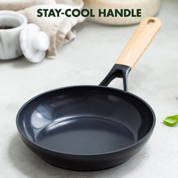 Сковорода GreenPan Eco Smartshape, 24 см з керамічним покриттям (CC006446-001)