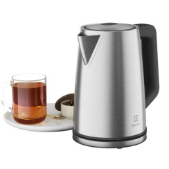 Електрочайник Electrolux E5K1-6ST