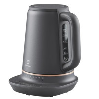 Електрочайник Electrolux E7K1-6BP
