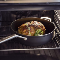 Ковш с крышкой KitchenAid FHA, 28 см с керамическим покрытием (CC005697-001)