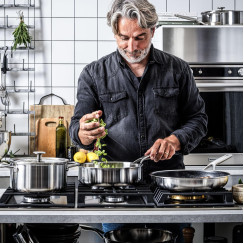 Ківш з кришкою KitchenAid MSS, 24 см, 3,1 л (CC003251-001)