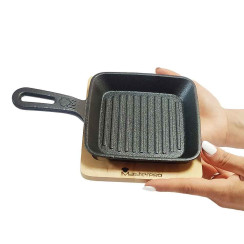 Сковорода чавунна міні з сервер. дошкою MasterPro Cook & share, 13,7 см, квадратна (BGMP-3808-4)