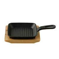 Сковорода чавунна міні з сервер. дошкою MasterPro Cook & share, 13,7 см, квадратна (BGMP-3808-4)