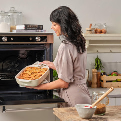 Форма для випічки з кришкою KitchenAid керамогранітна, 8,8х24,8х40,4 см, 3,8 л, кремовий колір (CC006109-001)