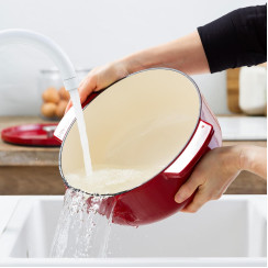 Кастрюля чугунная с крышкой KitchenAid, 26 см, 5,2 л, красная (CC006060-001)
