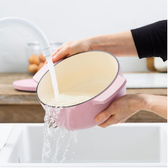 Кастрюля чугунная с крышкой KitchenAid, 22 см, 3,3 л, цвет сухая роза (CC007430-001)