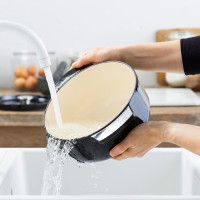Каструля чавунна з кришкою KitchenAid, 22 см, 3,3 л, чорна (CC006058-001)