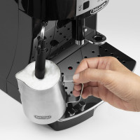 Кавомашина Delonghi Magnifica S ECAM 22.112.B