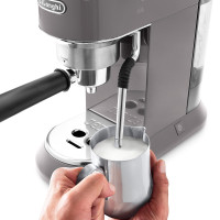 Рожковая кофеварка Delonghi Dedica Arte EC 885.GY