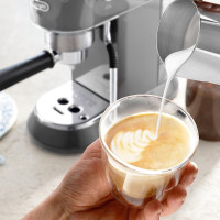 Рожковая кофеварка Delonghi Dedica Arte EC 885.GY